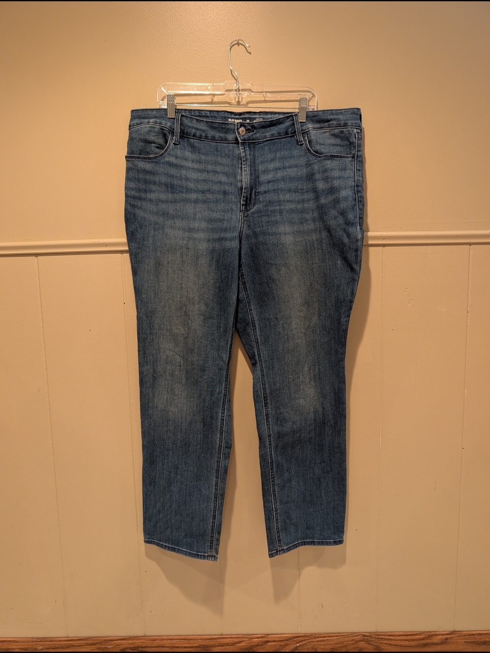 Old Navy Women’s Classic Midwash Blue Jeans